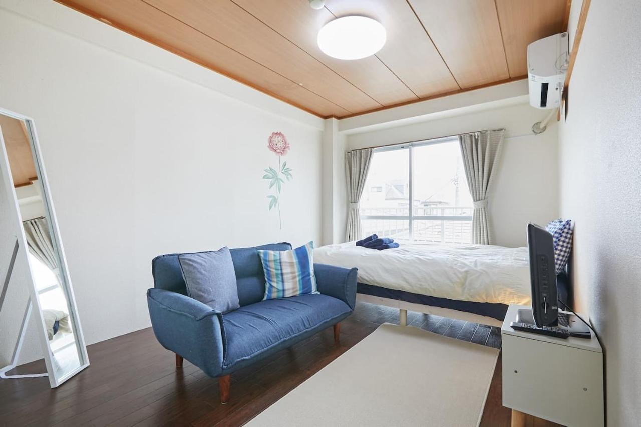 Sun White Gyoutoku 303 Tokio Buitenkant foto