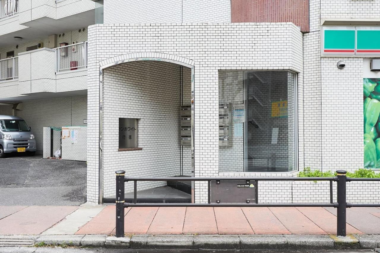 Sun White Gyoutoku 303 Tokio Buitenkant foto